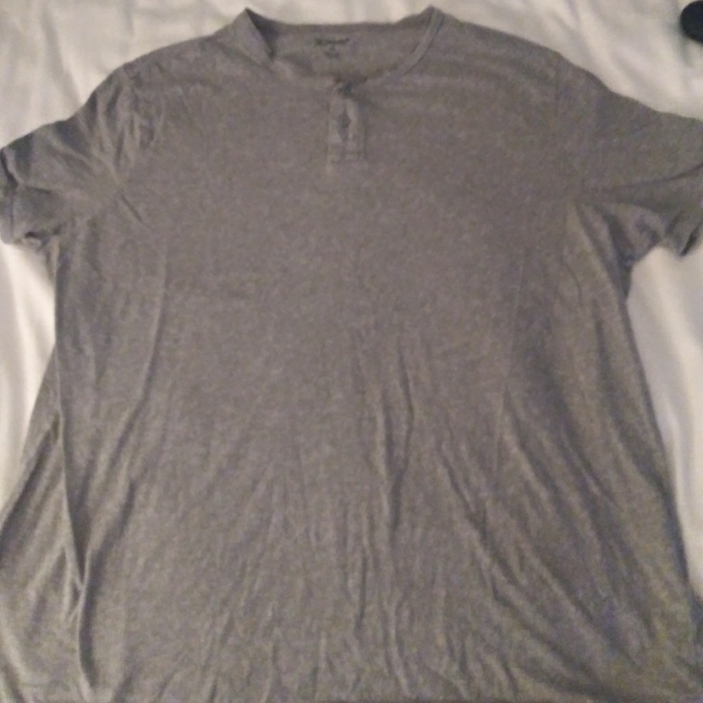 Arizona mens v neck t shirt